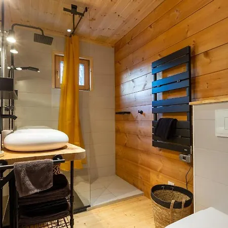 Le Des Bois Chalet Lalaye