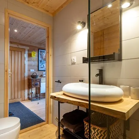 Le Des Bois Chalet *